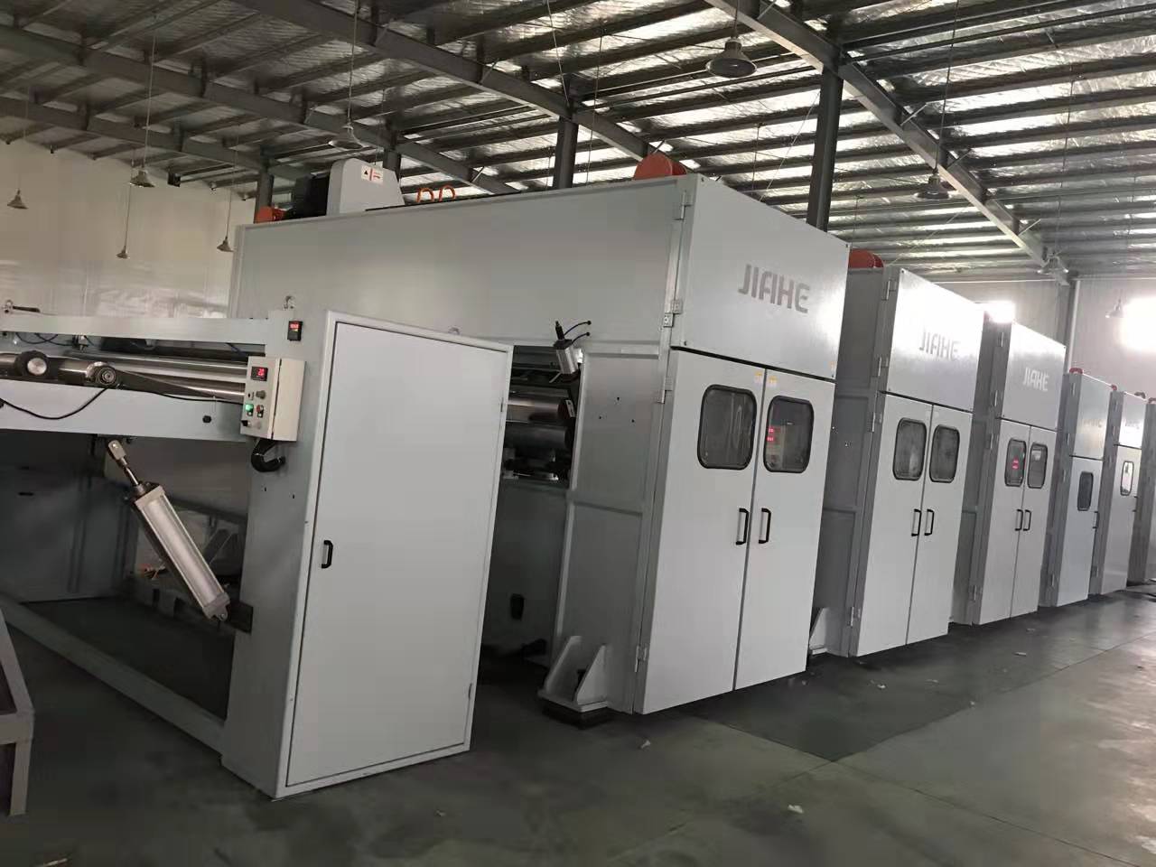 �C���O��